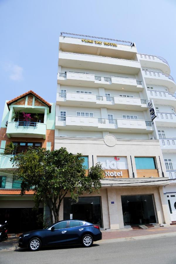 Joi Hotel Вунгтау Экстерьер фото