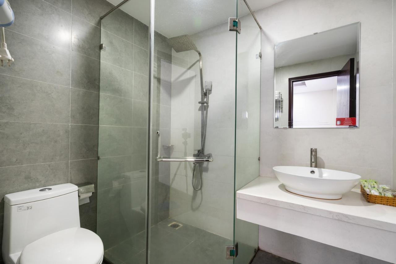 Joi Hotel Вунгтау Экстерьер фото