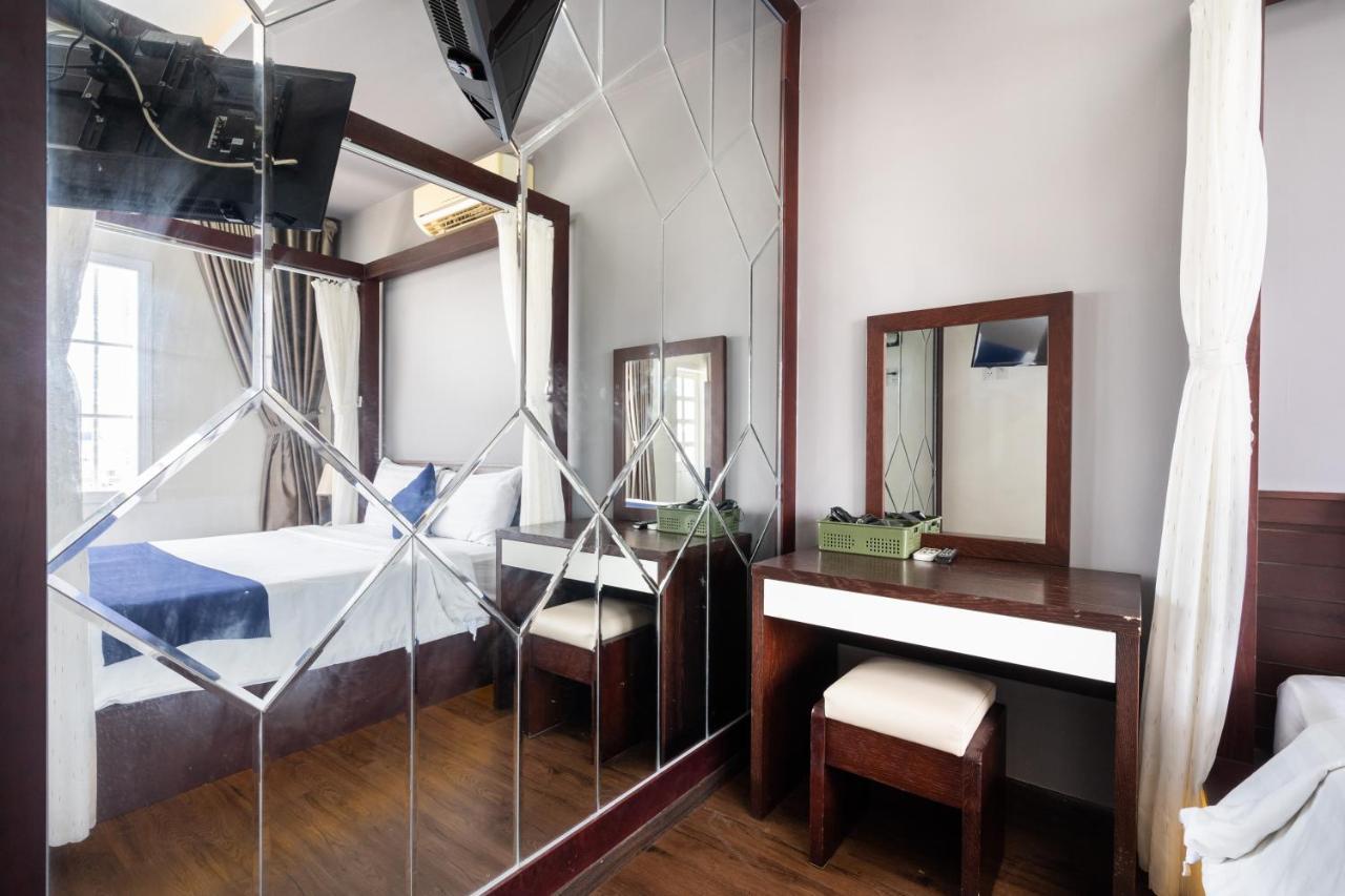 Joi Hotel Вунгтау Экстерьер фото